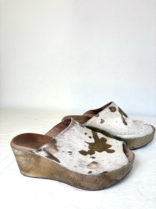 Chocolat Blu Shoes - Chocolat Blu Yiona Wedge Slide Sandal Size 8